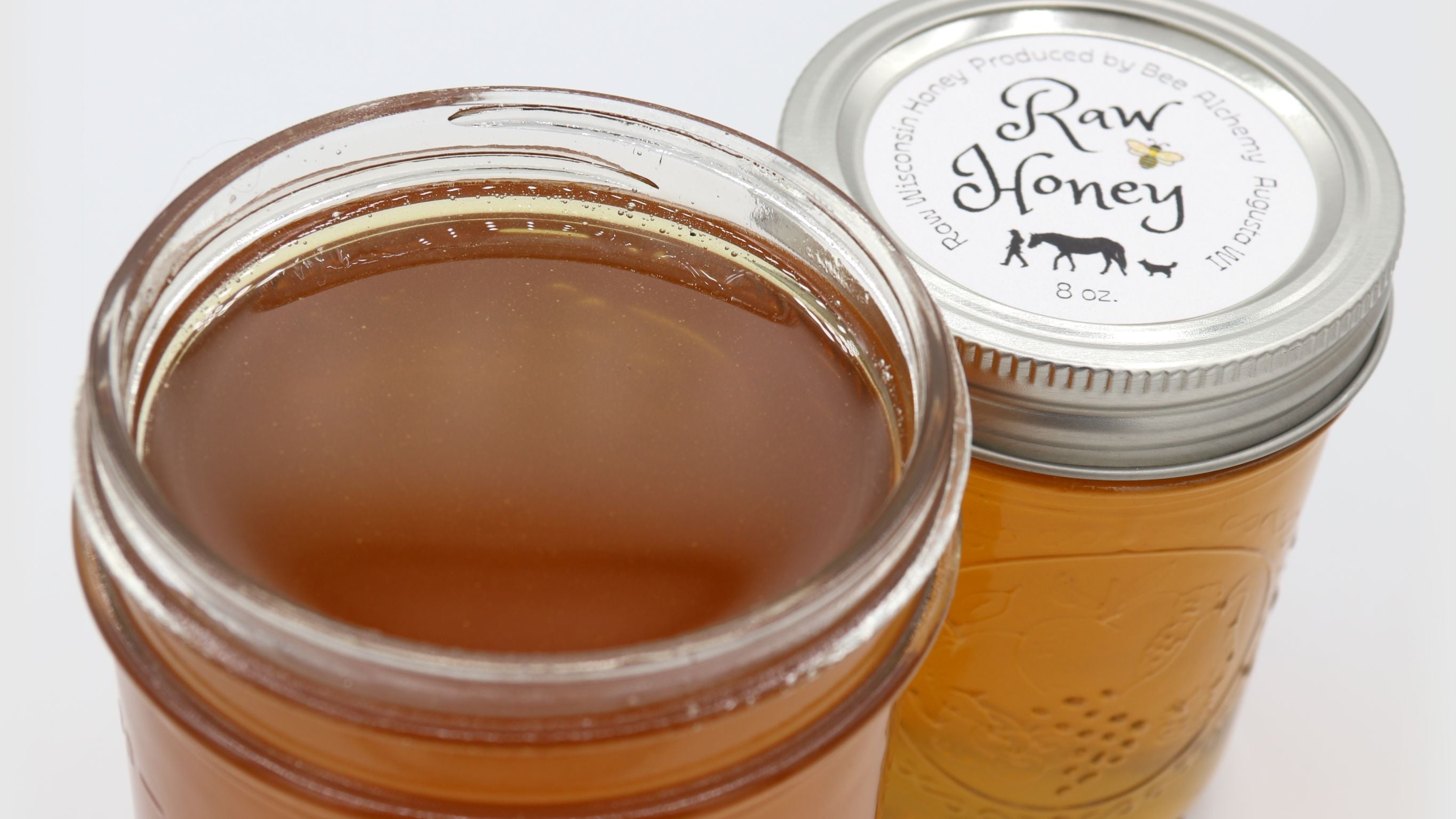 Raw Honey Available at Ranch Life Naturals!!🥰🍯🐝